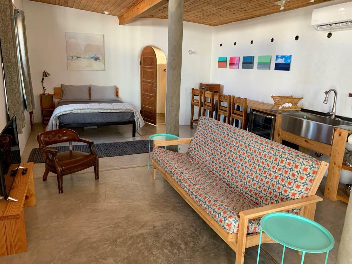 The Lincoln Marfa Hotel Exterior photo
